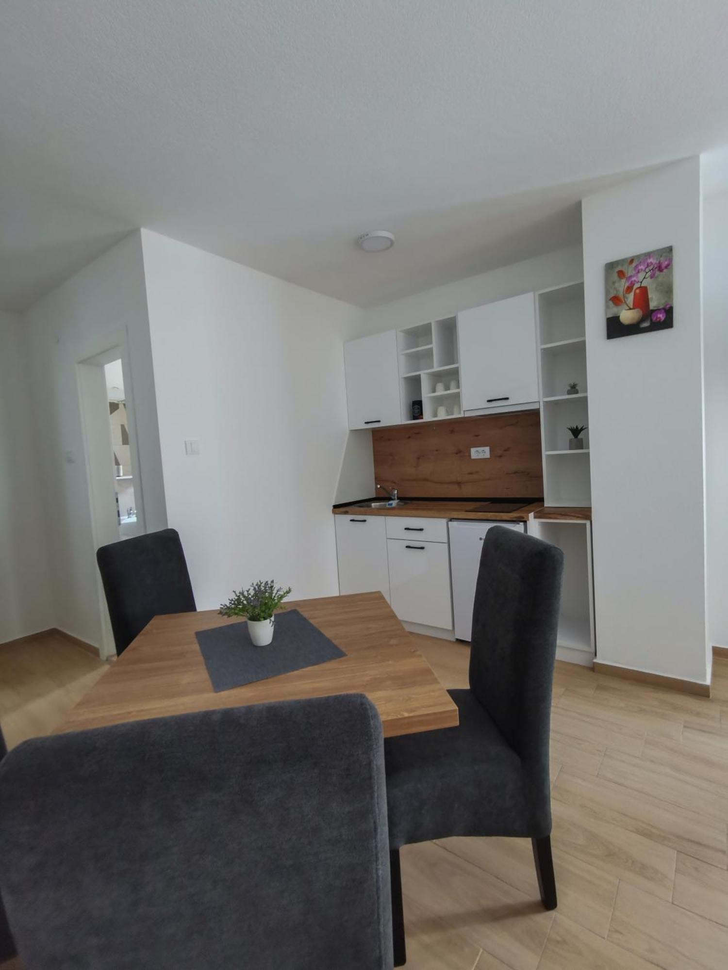 Sunset Apartment