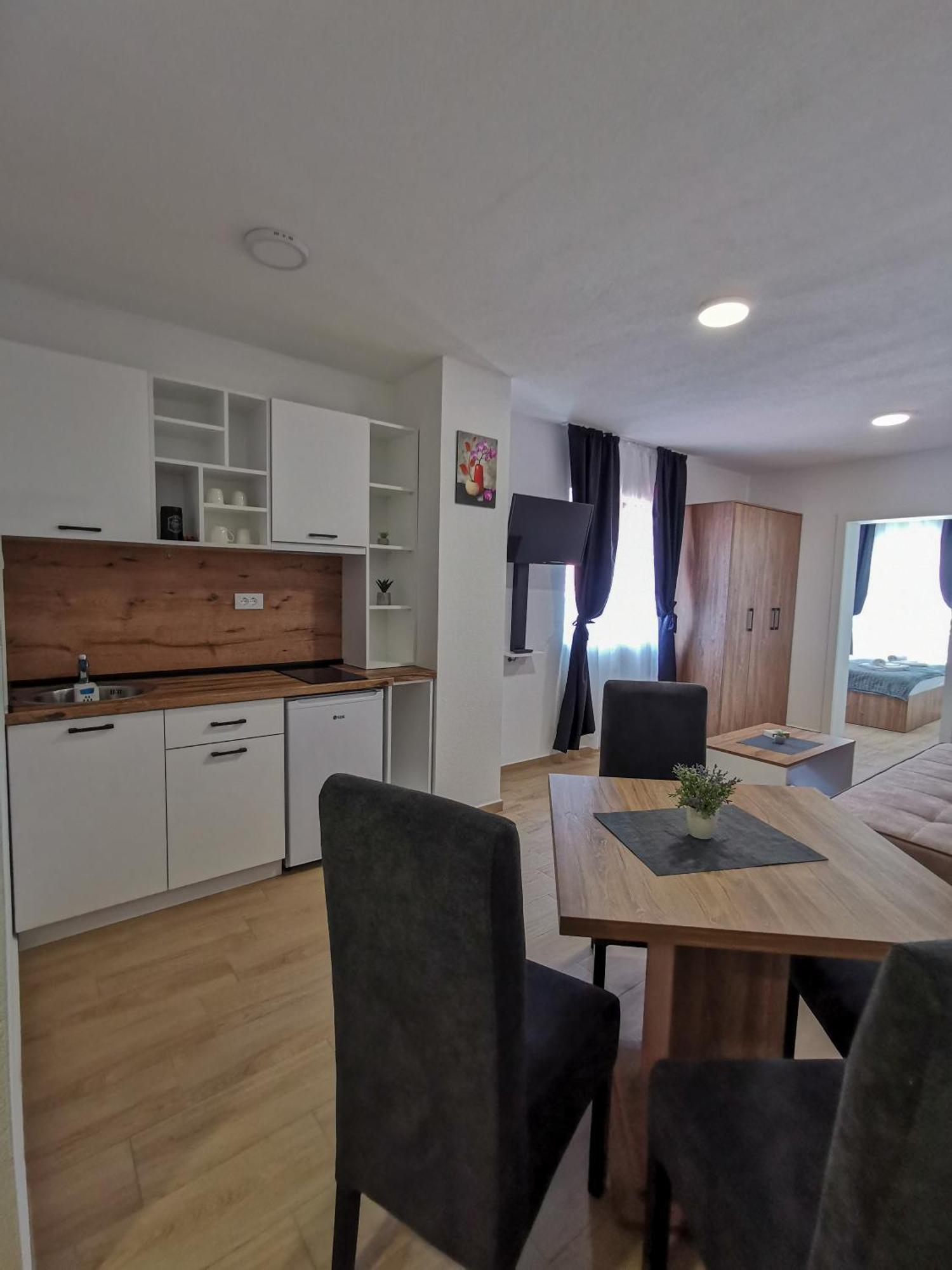 Sunset Apartment Soko Banja