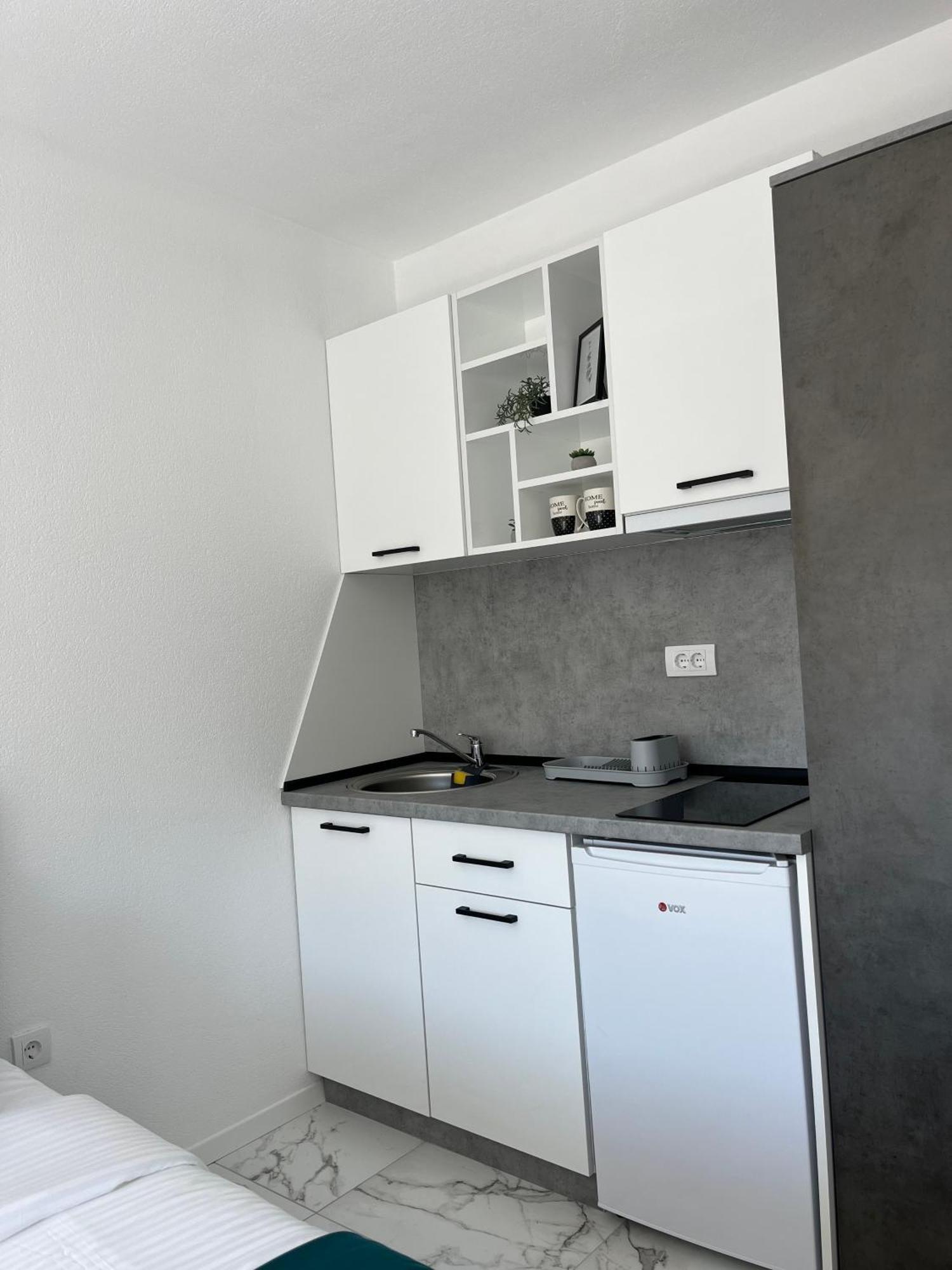 Sunset Apartment